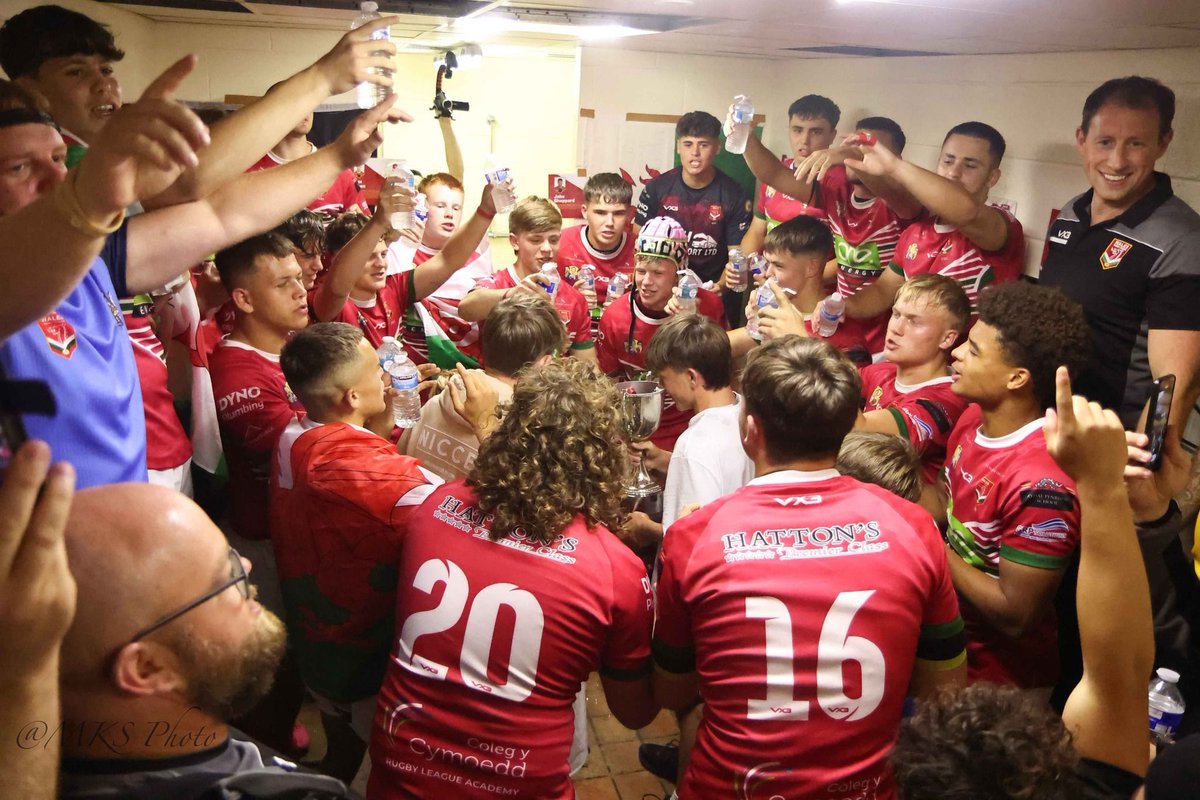 The best of 2023 ✨ 

In September, our under 16s won the first Four Nations title, beating Ireland, Scotland and England to lift the trophy 🏆 

#CymruRL | MKS Rugby Photography 📸