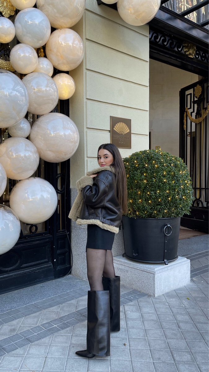 mmariarb's tweet photo. 🤎🖤 https://t.co/GPvNpkxRsr