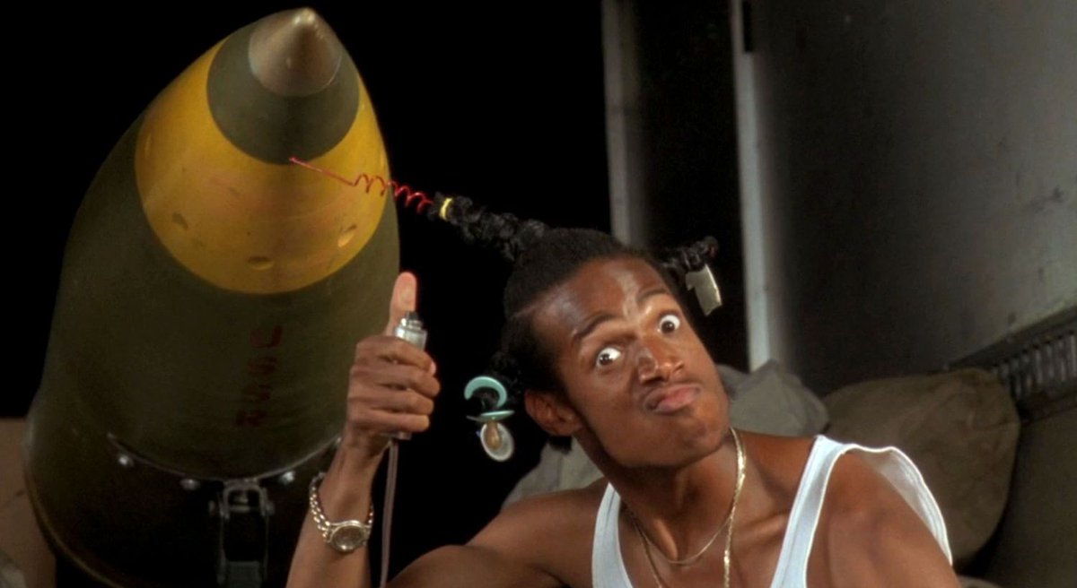 BigAng171's tweet photo. Comedy:
Marlon Wayans - Don't Be a Menace to South Central While Drinking Your Juice in the Hood (1996)
Jim Carrey - Dumb &amp; Dumber (1994)
Seann William Scott - American Wedding (2003)
Paul Rudd - Wanderlust (2012) https://t.co/iWSQ2cHvrK