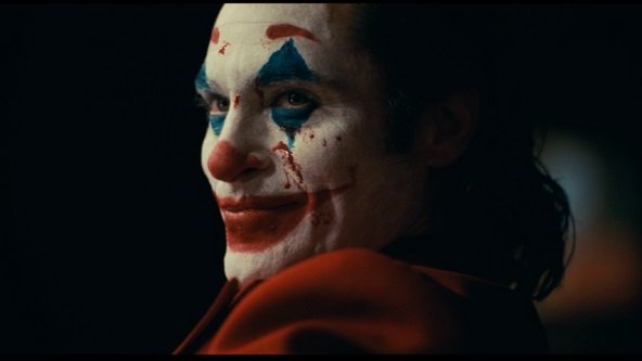 BigAng171's tweet photo. DC:
Michelle Pfeiffer - Batman Returns (1992)
Henry Cavill - Justice League (2017)
Joaquin Phoenix - Joker (2019)
Amy Adams - Batman v Superman: Dawn of Justice (2016) https://t.co/IqlFBu8JyG