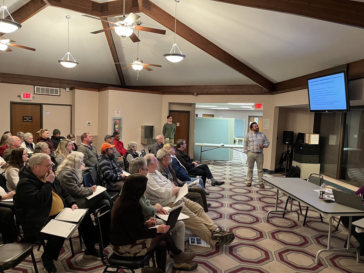 We’re helping to bring water and sewer service to parts of our community that have never had it! This month the Sanitary Engineering team held a meeting with more than 50 residents to discuss new sewer service in the Kanawha area. #TeamFranklinCounty #EveryResidentEveryDay