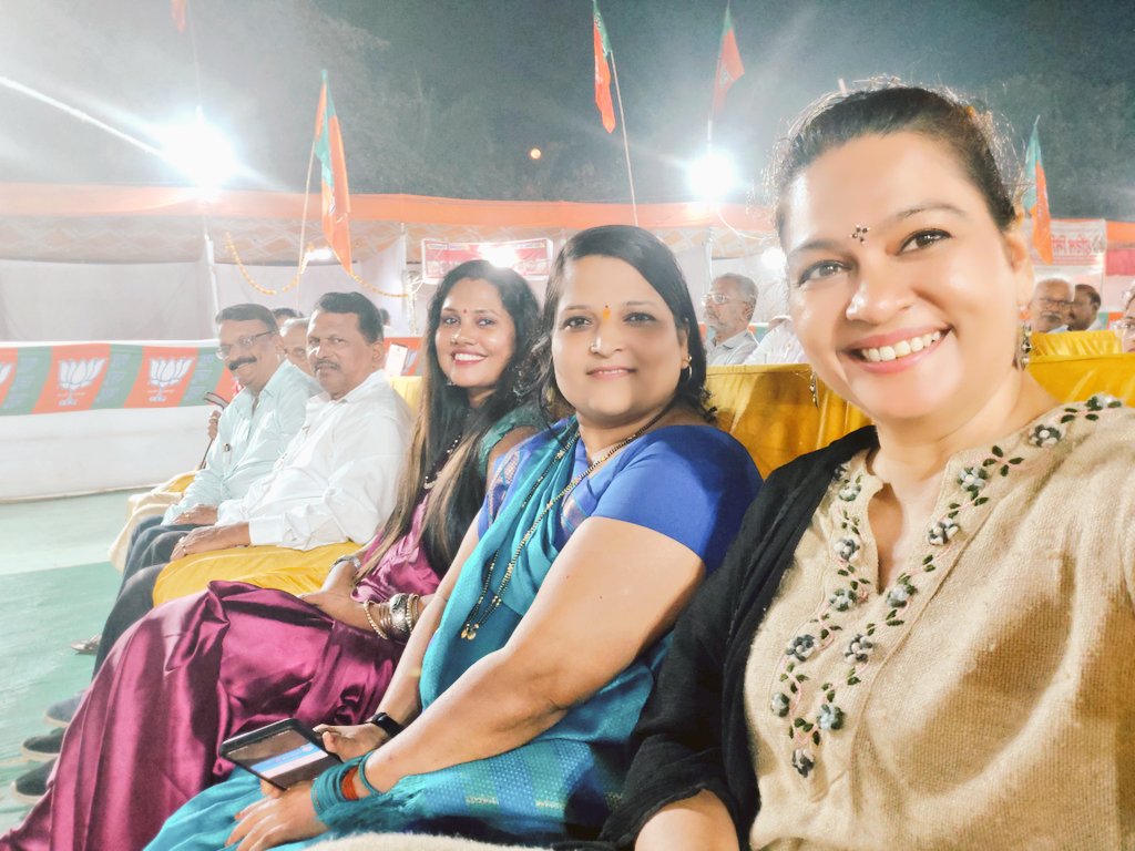MeheckBhatiya's tweet photo. Attended entertaining #Dashavataram this evening with Sandhya-Aarti at BJP @CHARKOPMAHOTSAV well organized by @CreactiveCCSF https://t.co/3f2sxTNKNB