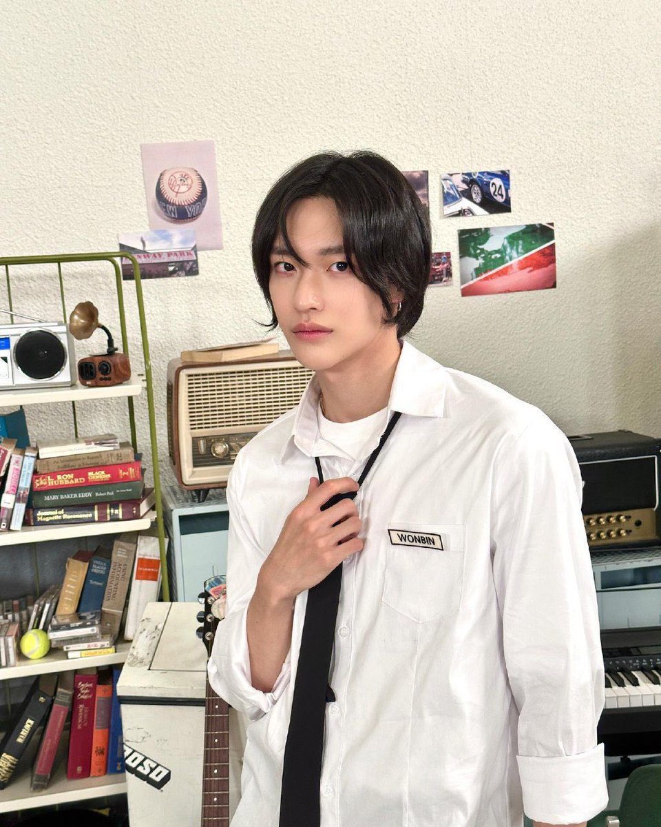 #hanibani au где у вонбина проблемы с учебной,а сынхан просто не умеет отказывать учителям и теперь он должен стать  репетитором для вонбина,но никто не знал что у вонбина были другие планы насчет сынхана