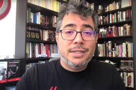 chabelitacong's tweet photo. Todos los días un tipo desaceado desde España les hace un resumen sesgado y parcializado de las noticias de ayer y ustedes creen que es un noticiero y encima pagan por eso, o sea que tienen su 28 de diciembre todo el año. Zurdos cojudos. Feliz diaaaa 🤭🤭🤭🤭 https://t.co/vPDvqPVUwH
