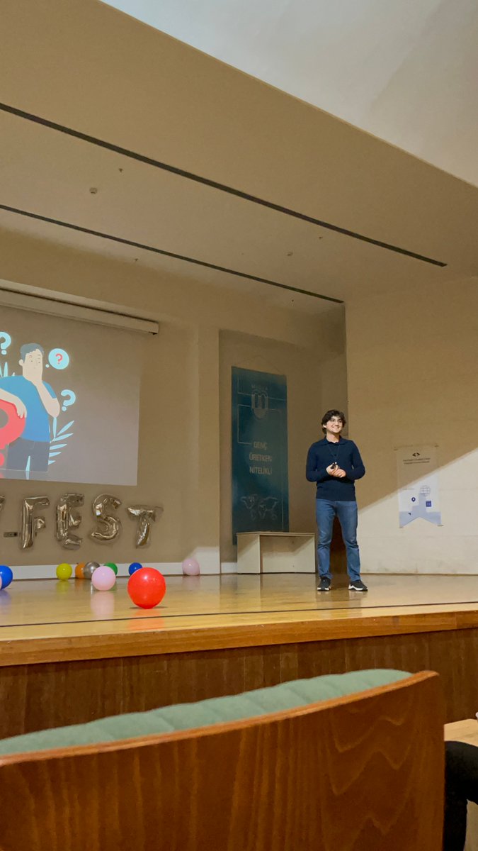 saidcankiran's tweet photo. Geçtiğimiz gün Muğla DevFest23'e konuşmacı olarak katıldım. Mükemmel bir deneyimdi. Emeği geçen herkese çok teşekkürler. 💫✨ @GDSCMSKU https://t.co/w5ZLxECalq