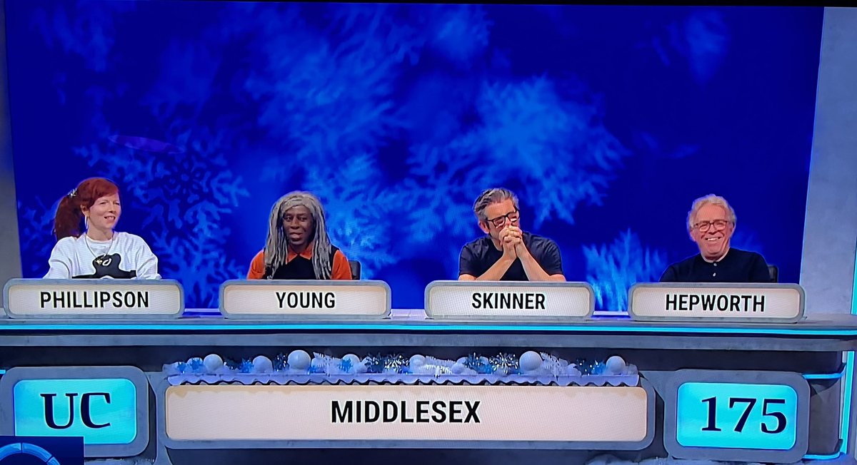 MiddxHeritage's tweet photo. Congratulations to our magnificent @MiddlesexUni who beat Leeds in the Christmas @UniversityChal1 and are now in the semi-final on @BBCTwo hosted by @amolrajan 🙌🏼 https://t.co/7SXc8XtD9q