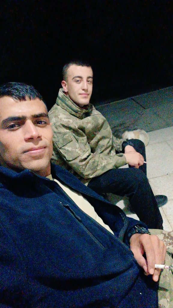 ibrahimtk7_'s tweet photo. Oğuz boylum, asil soylum.
Yılanlarla dolu koynum,
Kesilir ama çekilmez boynum;
Türk oğlu Türk'üm ben! https://t.co/4InbHLzwix
