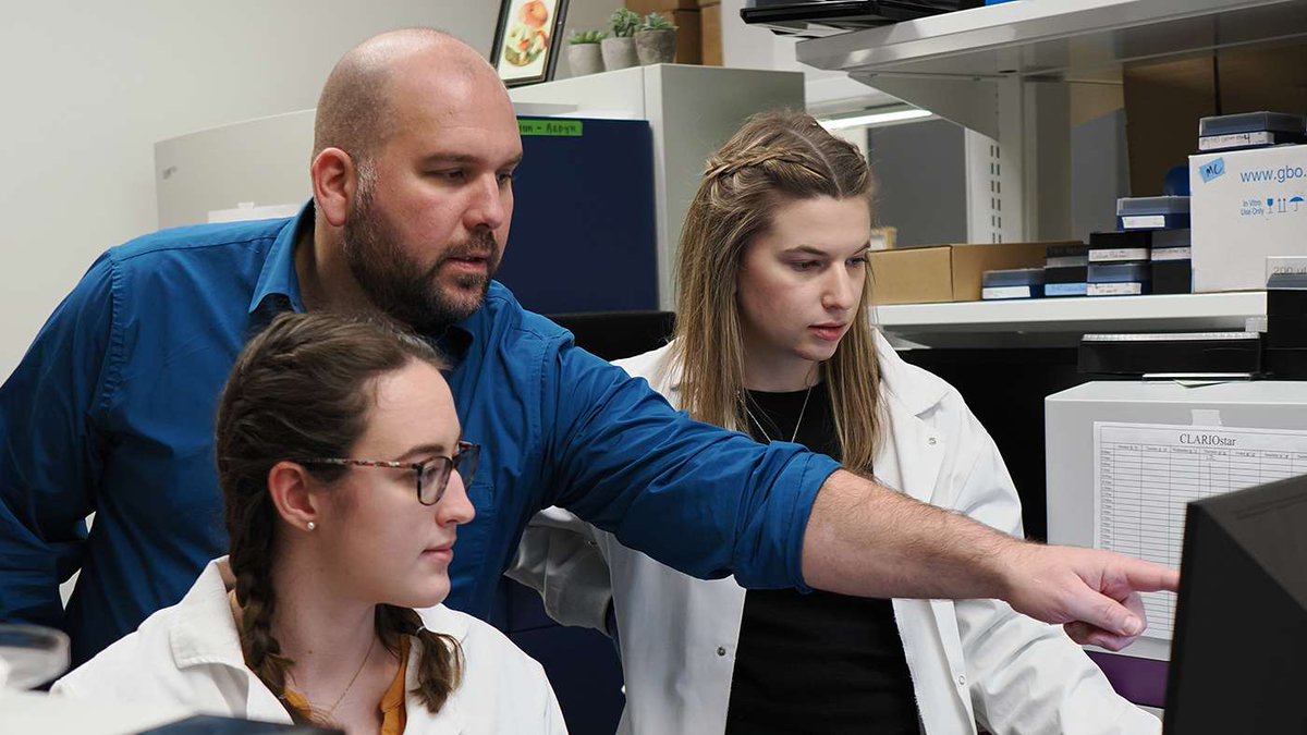 MCW scientists, including Dr. John McCorvy, are conducting groundbreaking #research on how psychedelics can be manipulated to create new treatments for #MentalHealth conditions. Learn more: mcw.edu/newsroom/news-…