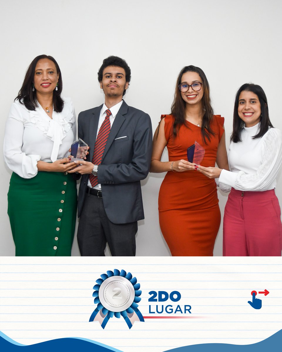 PCompetenciaRD's tweet photo. ¡Un año de grandes logros! 📝🏆

Entregamos formalmente los premios a los ganadores del Concurso Escribiendo X La Competencia 2023🥳

Nuevamente felicitamos a los ganadores y les exhortamos a seguir apoyando la construcción de una cultura de libre y leal competencia. https://t.co/OVmajUS5hd