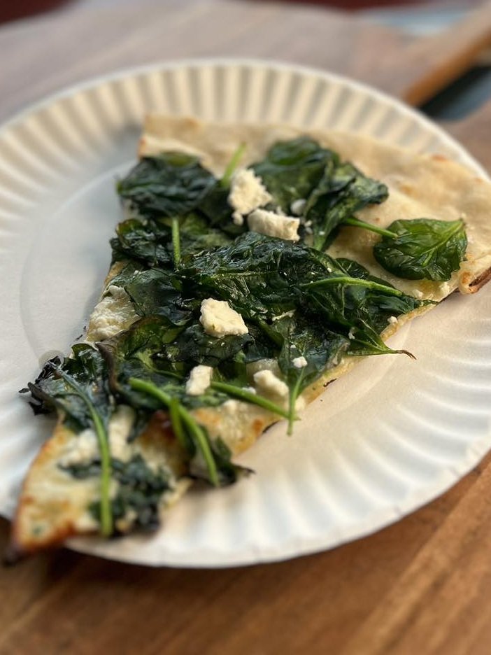 AceHarold1937's tweet photo. Enjoying a "slice" of pizza with a glass of refreshing Ski at The Slice by campus (UE).. They have new ownership now but the same wonderful pizza!!