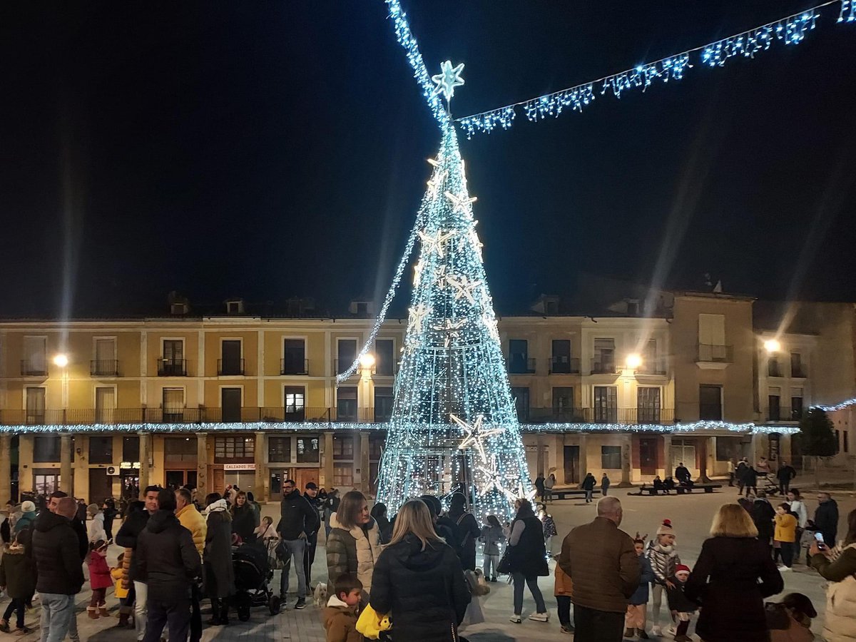 🔊 A partir de hoy a las 21:30 podremos disfrutar de la Navidad en Medina de Rioseco en el Magazine de @la8valladolid .
#CiudadEuropeadelaNavidad