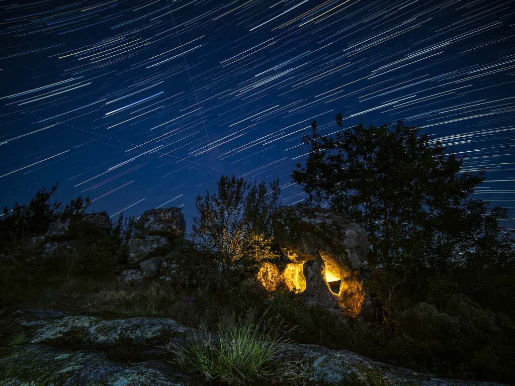 CeosGalegos's tweet photo. Imaxe fermosa? Pois dá para falarmos de cultura grega, xeoloxía, zooloxía, corpo humano, óptica, xeografía... e tamén astronomía e astrofísica, por suposto.🥳

Apostamos algo?

Le o fío👇 https://t.co/f6CvVxmPp4