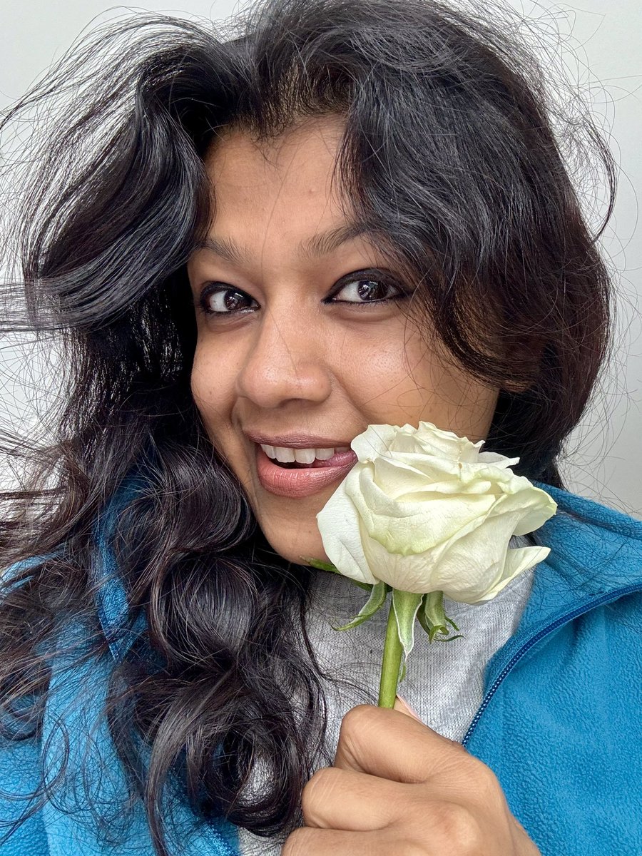 Happy Thursday #ThursdayMood #ThursdayFeeling #love #happiness