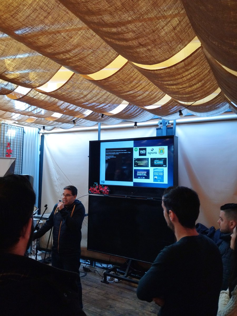 Manuel Brito tweet media