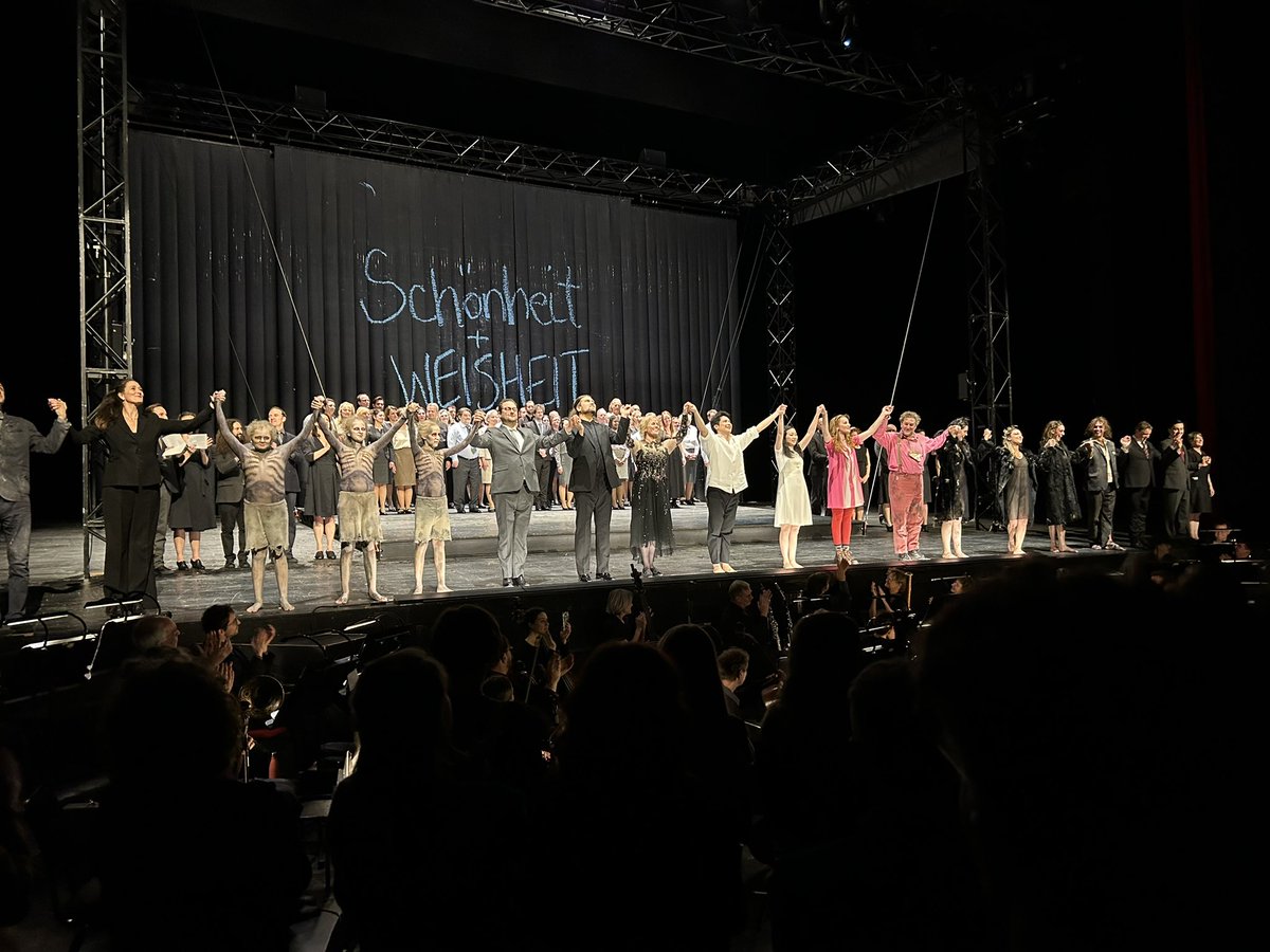 doogyjim's tweet photo. Truly magical McBurney Magic Flute in Amsterdam. Ying Fang &amp; Mingjie Lei just a wonderful Pamina and Tamino, with Rainelle Krause hitting heaven’s vault as the Queen. https://t.co/wgwUKuSPO4