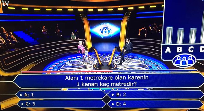 Uzaktan_Gelen__'s tweet photo. Türkiye’de eğitimin geldiği duruma bakın;

Alanı 1 m² olan karenin bir kenarının uzunluğunu ancak 2 joker harcayarak yanıtladı.!