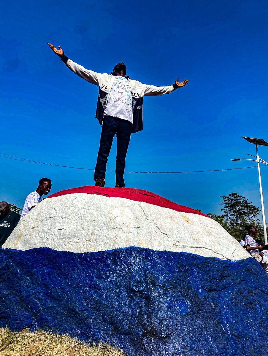 olatayoadewuyi's tweet image. I'm sooooooo late.
But, here are some pictures.
#invictaclass22 #Futaclass22