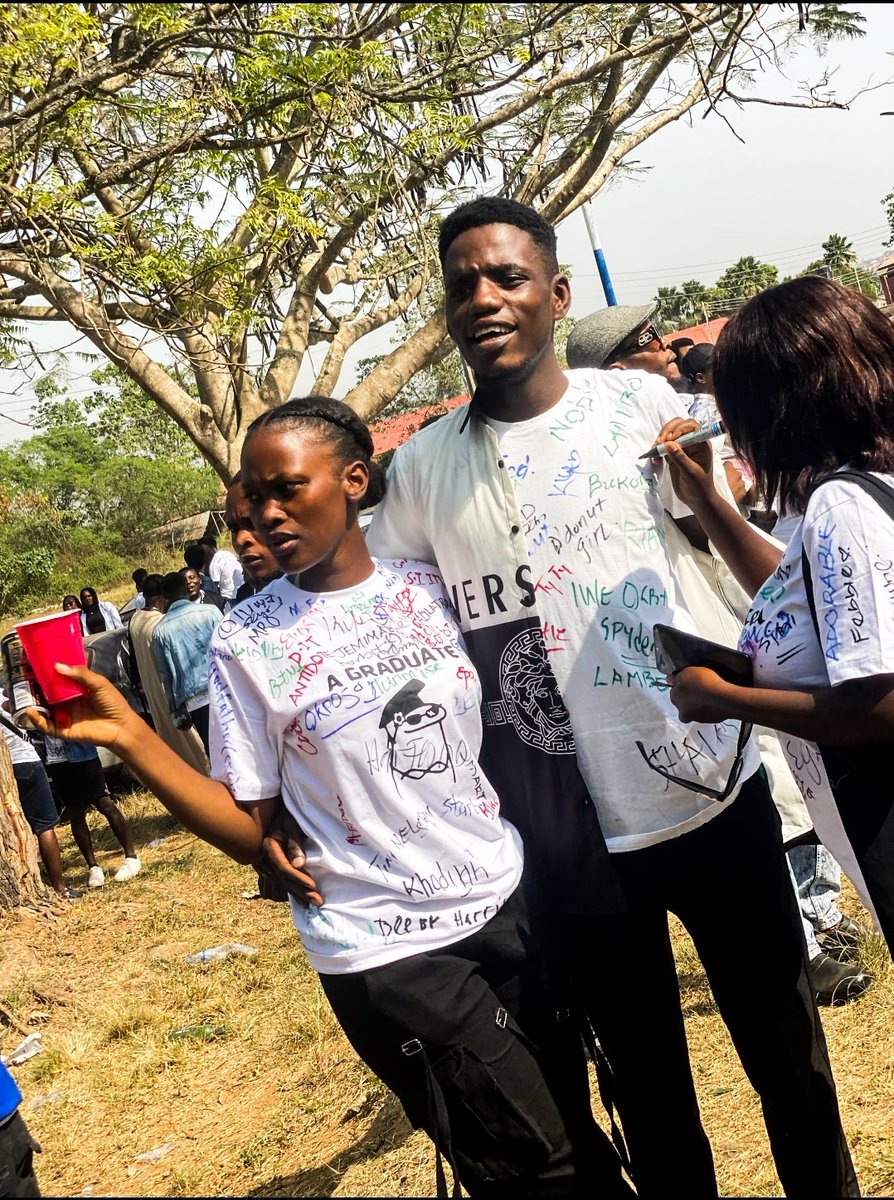 olatayoadewuyi's tweet image. I'm sooooooo late.
But, here are some pictures.
#invictaclass22 #Futaclass22