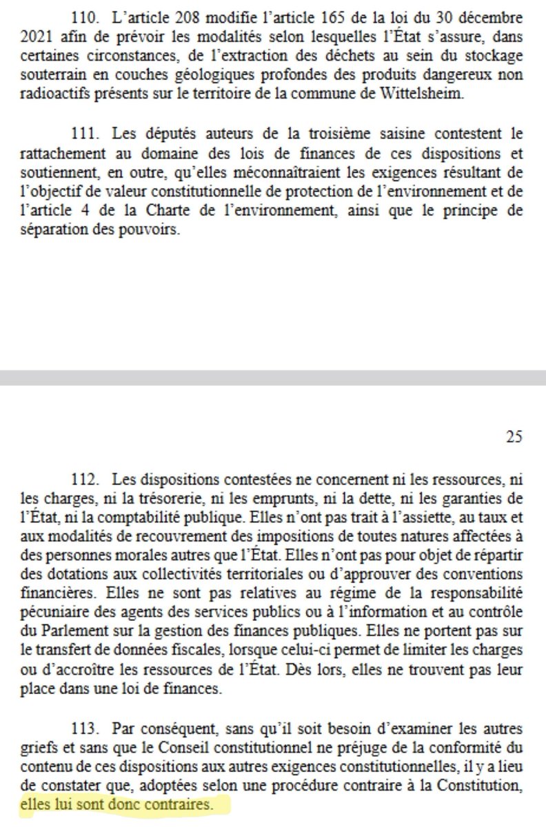 EmmanFernandes's tweet photo. 🔴Nous obtenons gain de cause contre @ChristopheBechu : le Conseil Constitutionnel RETOQUE l'article 208 de la loi de finances, arnaque du gouvernement qui visait à feindre la prise en compte des générations futures en enfouissant définitivement les déchets toxiques à #StocaMine! https://t.co/pIsJltnbnZ