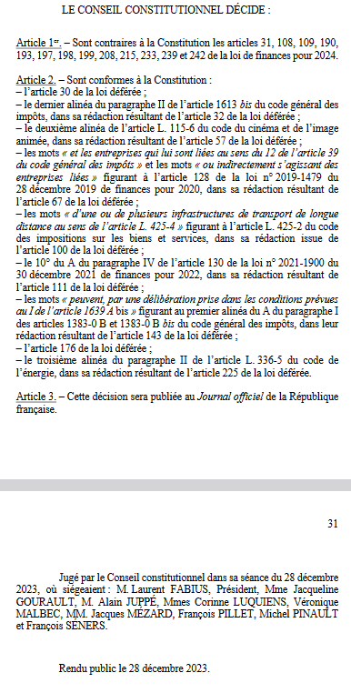 EmmanFernandes's tweet photo. 🔴Nous obtenons gain de cause contre @ChristopheBechu : le Conseil Constitutionnel RETOQUE l'article 208 de la loi de finances, arnaque du gouvernement qui visait à feindre la prise en compte des générations futures en enfouissant définitivement les déchets toxiques à #StocaMine! https://t.co/pIsJltnbnZ