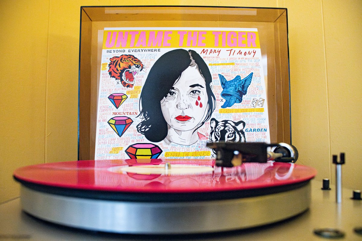 mergerecords's tweet photo. This neon pink vinyl really pops 😍🩷
Don't sleep on the new Mary Timony album Untame the Tiger, out Feb 23, 2024 🐯
#vinyl #record #marytimony #mergerecords https://t.co/czwHdhJR1I