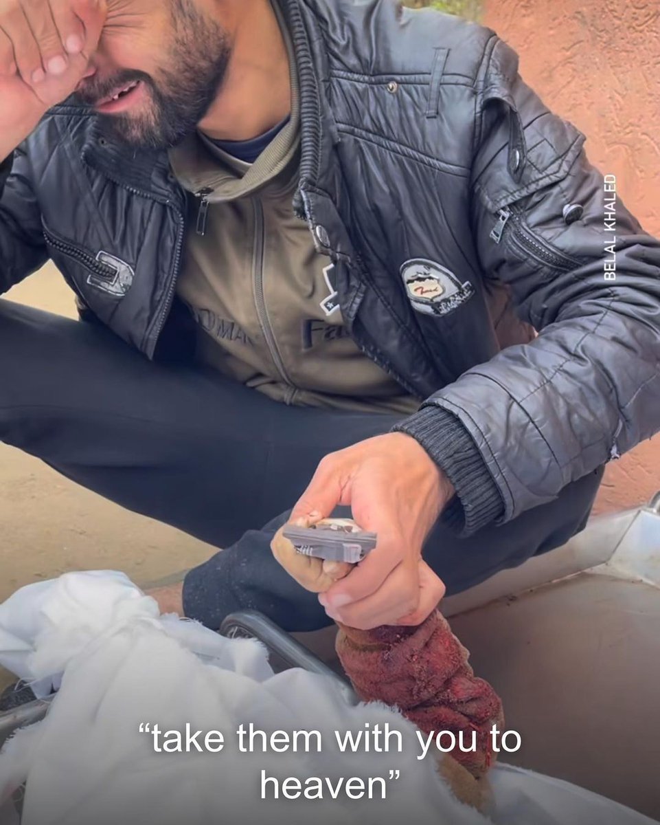 QudsNen's tweet photo. Today in Gaza, a grieving father, had just bought his son his favorite biscuits. Little did he know that Israeli warplanes had already taken the life of his son before he could enjoy his treats. https://t.co/jDJDvcX3Ap