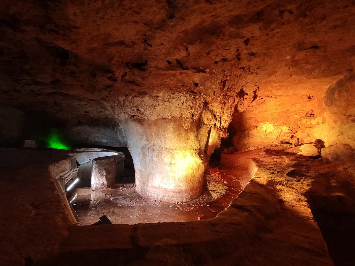Palomaglez95's tweet photo. Hoy he visitado el Molino de la Mina de mi pueblo, Alcalá de GUADAÍRA (especifico porque luego me salen los haters llamándome de todo por no especificar qué Alcalá es). Hemos recuperado un elemento patrimonial muy importante pero hay que tener en cuenta ciertas cuestiones: HILO⬇️ https://t.co/FELOhhPgWQ