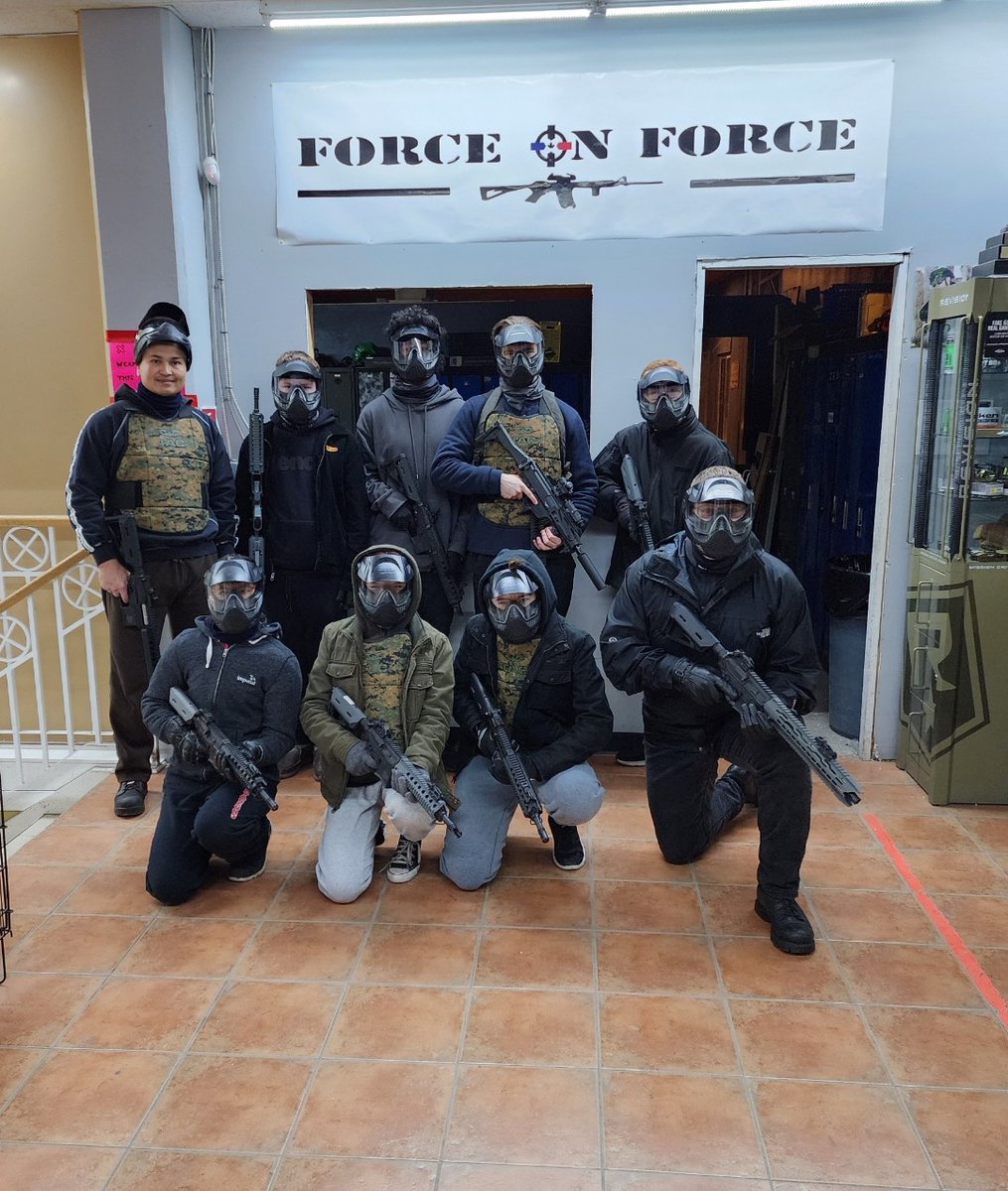ForceonForcetac's tweet image. We have a fantastic group in today for a private event. Looking forward to another great night as last evening saw more than 35 people through the door.
#forceonforce#airsoft#yegairsoft#fof#speedsoft#military#tactical#rcmp#gbbr#cqb#tacticool