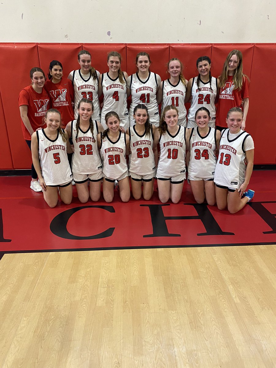 3rd Annual Bob Bigelow Champs over a great athletic Concord-Carlisle team. 50-43 the final. Emily Collins with 16pts (MVP), Katie Katie Kavanaugh 11 rebounds (All Tourney), and Ava Melia 13pts! @TrevorHass @ethman43 @BostonHeraldHS @Winch_Athletics @dtcsports