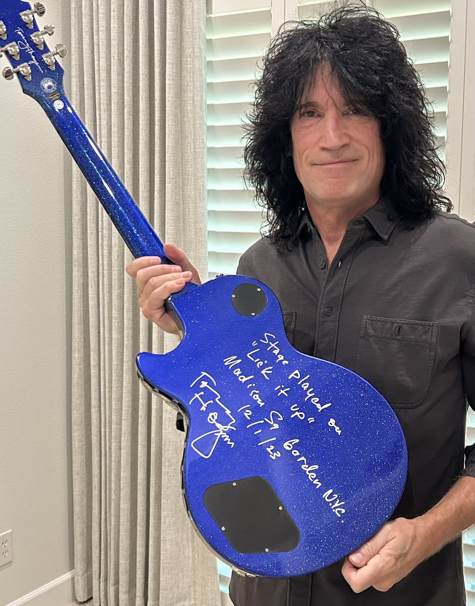 tommy_thayer tweet picture