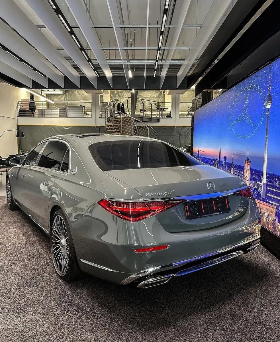 Uncle_Benz_'s tweet photo. S-Class Maybach 680 V12💎 https://t.co/sj4WUdqs9T