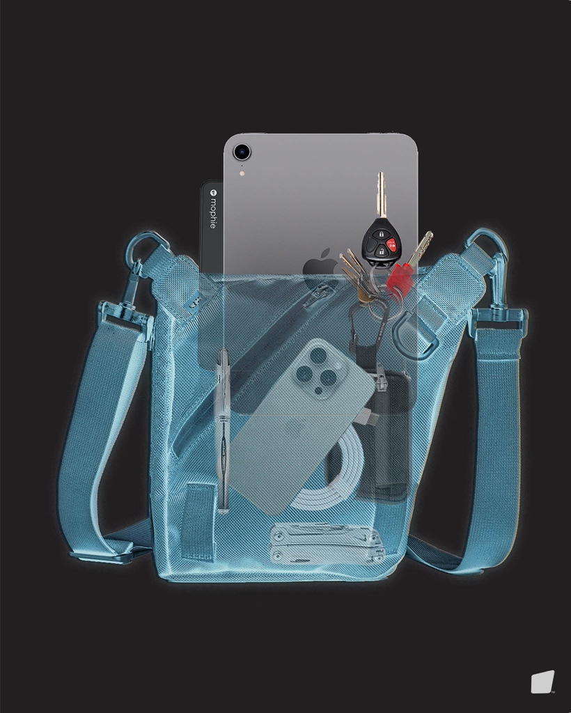 Small Carry Lunar Blue: Hold it all together in style by keeping everything in one place at all times.

bolstr.xyz 

#bolstr #manbag #crossbodybag #minimaldesign #minimaliststyle #fashionstyle #menfashion #oodt