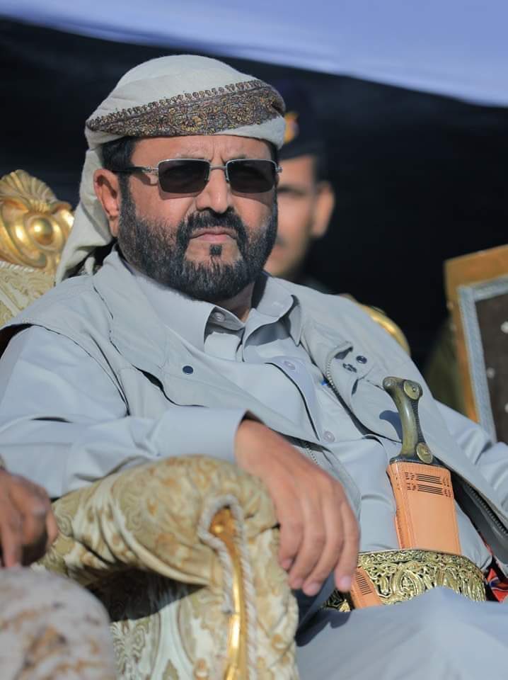 ثقتنا بالله عزّ وجل أولاً  ثم بسلطان مأرب  
أنه لن يأتي أحد أحرص على مأرب مثله
ولن يكون أحرص على  أبناء مأرب بما فيهم قبيلته عبيده منه…
فبحكمته وحكمة العقلاء 
من رجالات اليمن 
سنتجاوز الأزمة وتصلح الأوضاع  وهناك اخبار مبشره سيتم الإعلان عنها لاحقاً من الجهات الرسمية 
ولن يكون