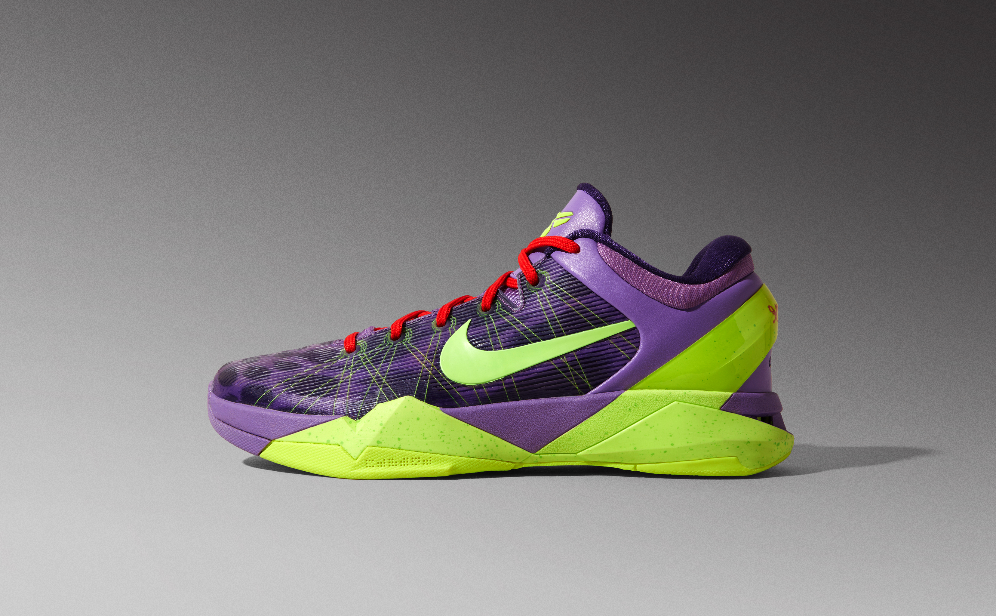 Kobe 7 christmas cheetah top