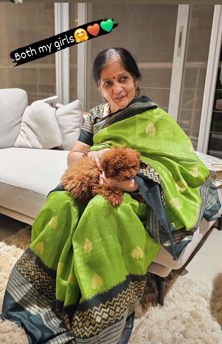 ZkTJ3's tweet photo. Happy birthday auntie.
May you have all the love your heart can hold, all the happiness a day can bring, and all the blessings a life can unfold. Happy birthday!
#RaqeshBapat #RaqArmy #Birthday https://t.co/7GlzeGJHPB
