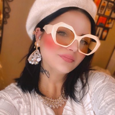 deran1990's tweet photo. #YeniProfilResmi https://t.co/7pxB3E7t5Z