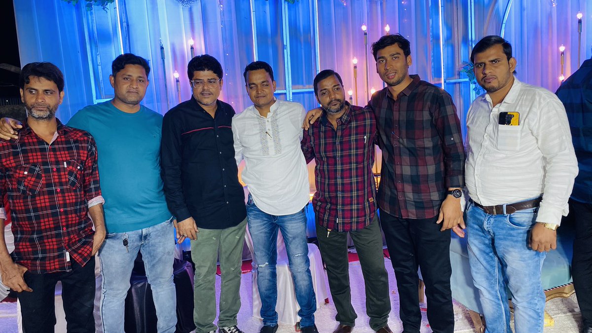 shaan_124's tweet photo. #WeddingBolero
 @Farrukh_Shaikh_  @salmanans9730 https://t.co/ni808ggMcJ