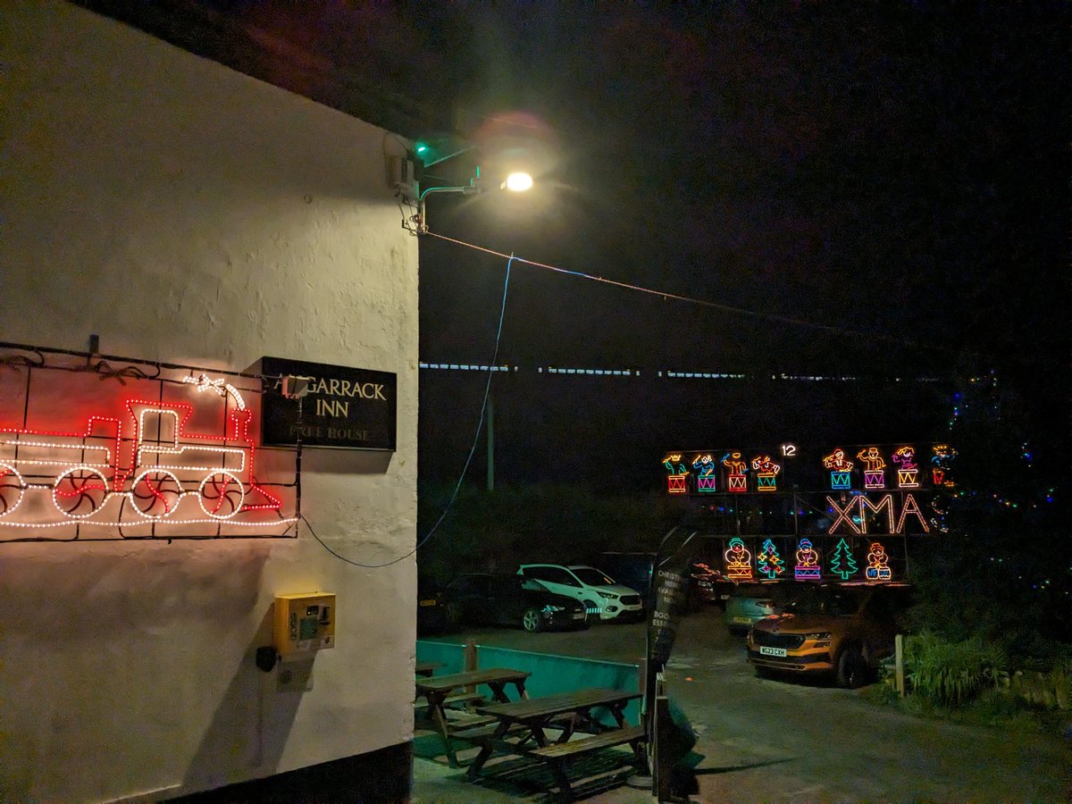 burngold's tweet photo. A busy day in west #Cornwall.
Watching the Mousehole cat, walking to Lamorna and back to see the #Mouseholelights before stopping in #Angarrack to see their lights too! https://t.co/SuwOLHIemv