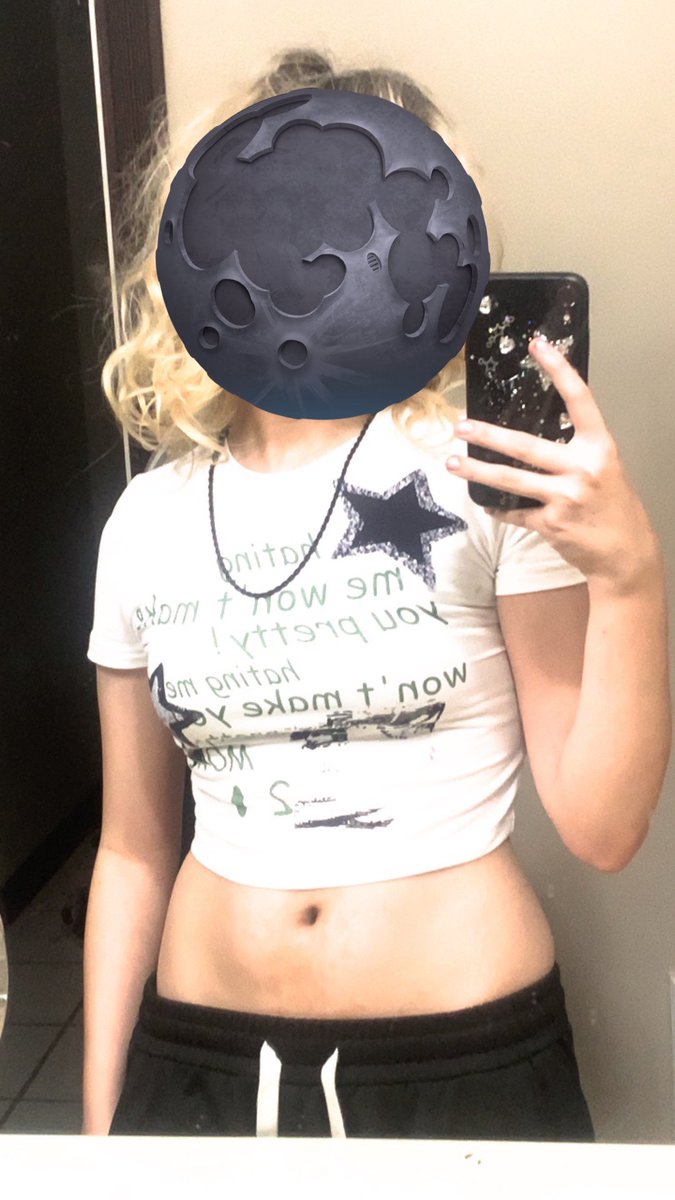 Ciggspo's tweet photo. Need to log on to this account more often. But ANYWAYSS body check 😋 https://t.co/UgsnhNj7xs
