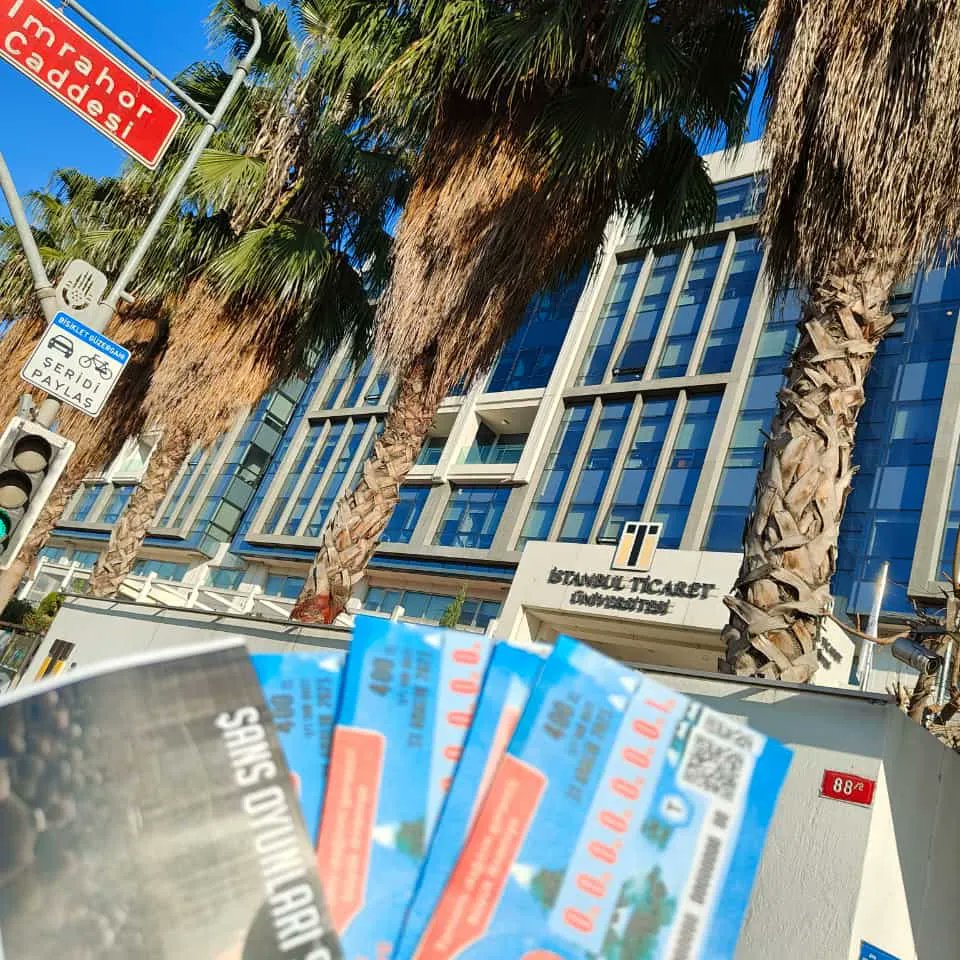 ticaretuni_agd's tweet image. Okulumuzda piyango ve şans oyunlarının haram olduğunu hatırlatmak amacıyla farkındalık çalışması yapıldı .

#piyangoharamdır #piyango
#agduniversite #agd