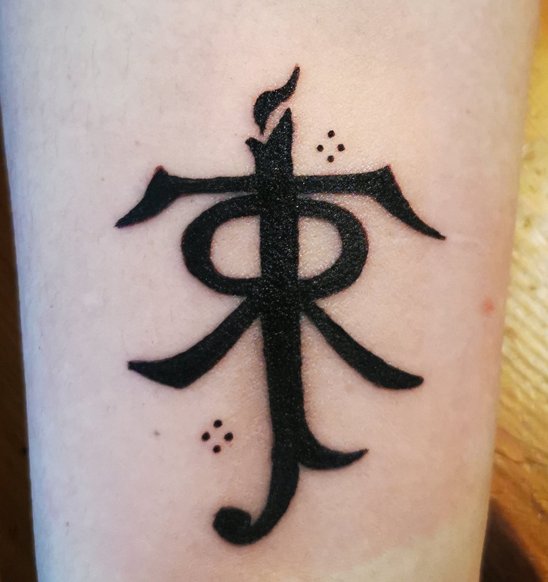 chanthuata's tweet photo. @Pepites13 @xulabon Je suis apprentie tatoueuse et voici certaines de mes créations 😊

@CravateLeZomb @Marinette_17  je vous nomiiiiine https://t.co/BqZwdrVwXX