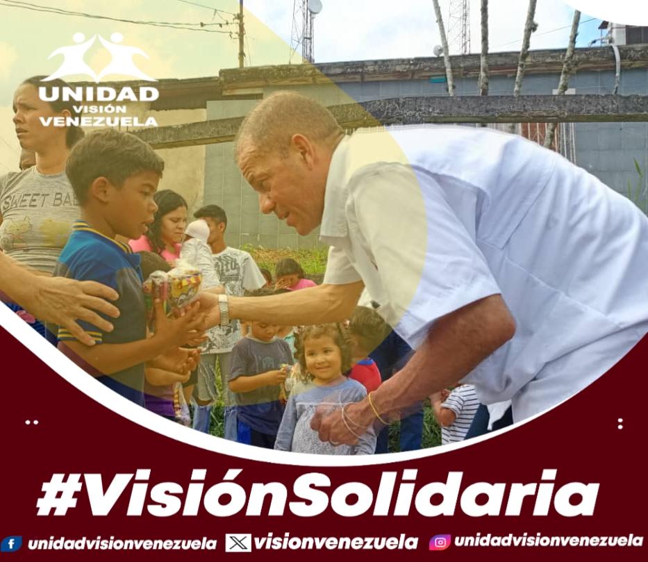 visionvenezuela's tweet photo. #SinDescanso nuestro diputado a la @Asamblea_Ven @OmarAvilaVzla, sigue regalando sonrisas a los más pequeños del Estado Miranda atraves del #Programa #VisionSolidaria con #HechosYNoPalabras
#DiaDeLosInocentes #LOULTIMO #28Diciembre https://t.co/IWpMvCs9kt