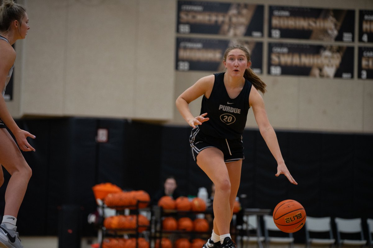 PurdueWBB's tweet photo. Ready for Saturday night hoops in Mackey. https://t.co/xc2HcYL7IU