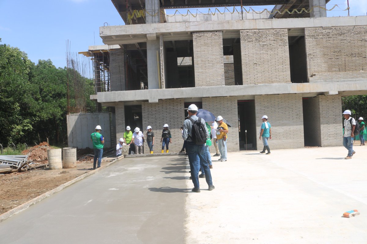 JAIROLEONZAPATA's tweet image. El día de hoy recibimos la visita de la @GobAntioquia con el objetivo de revisar los avances en la obra de ampliación de nuestro Centro de Formación Minero Ambiental