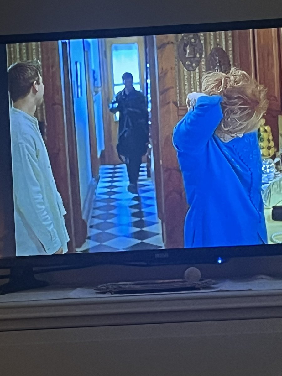 Jenn_Tanguay's tweet photo. @DonnieWahlberg  enjoying my Xmas break watching my favourite old movie https://t.co/NBGgIASqhN