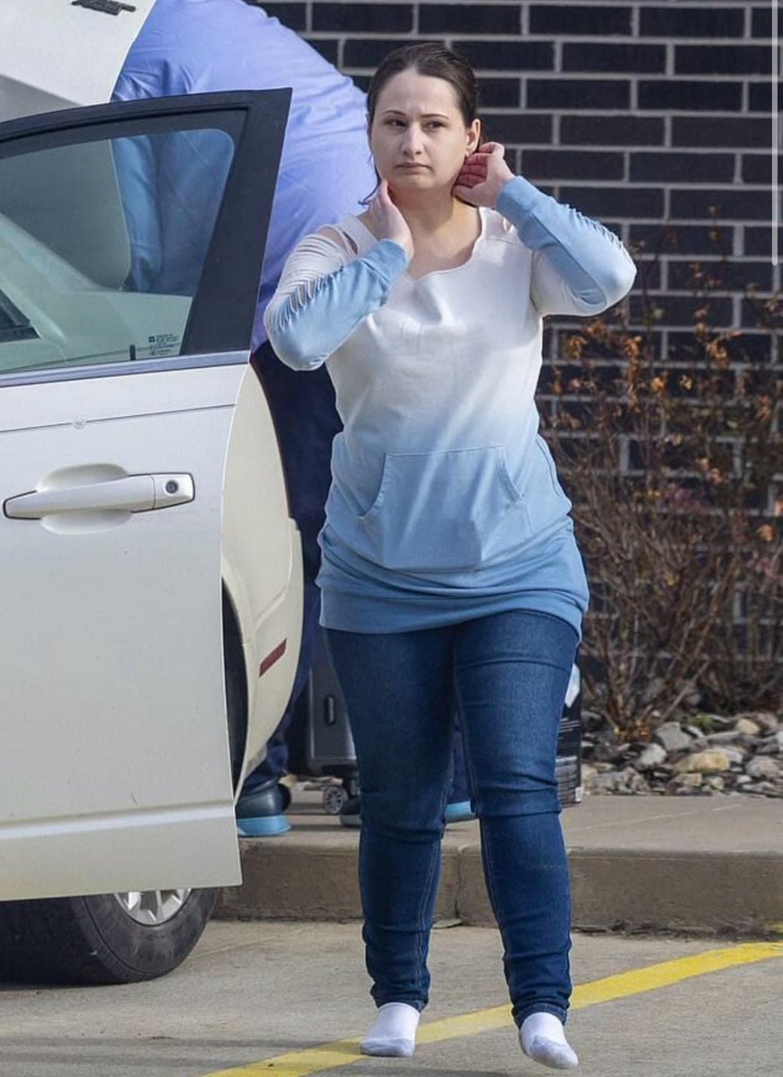 KayseMariie's tweet photo. Gypsy Rose a free woman after 8 years in prison https://t.co/xju1OzpQfj