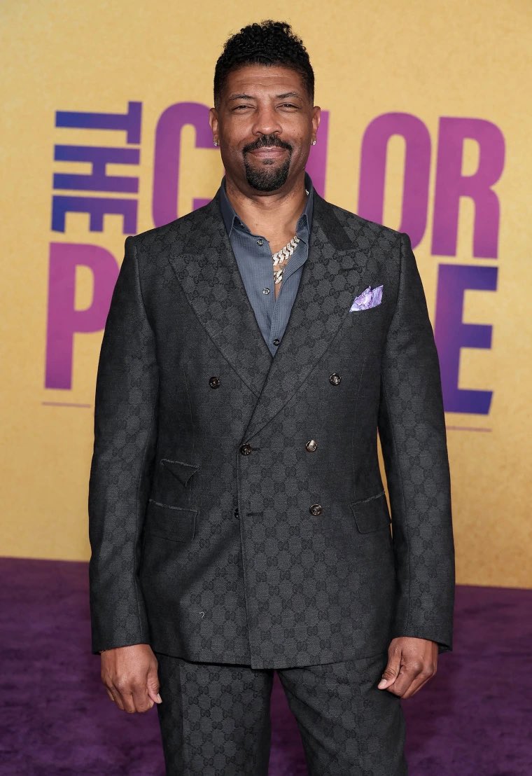 The Color Purple is officially the biggest Christmas box office hit since 2009, and it features our VERY 👏🏽OWN 👏🏽ALUM 👏🏽DEON COLE! We’re so very proud of everything he’s accomplished during his amazing career as a comedian, actor, and screenwriter.