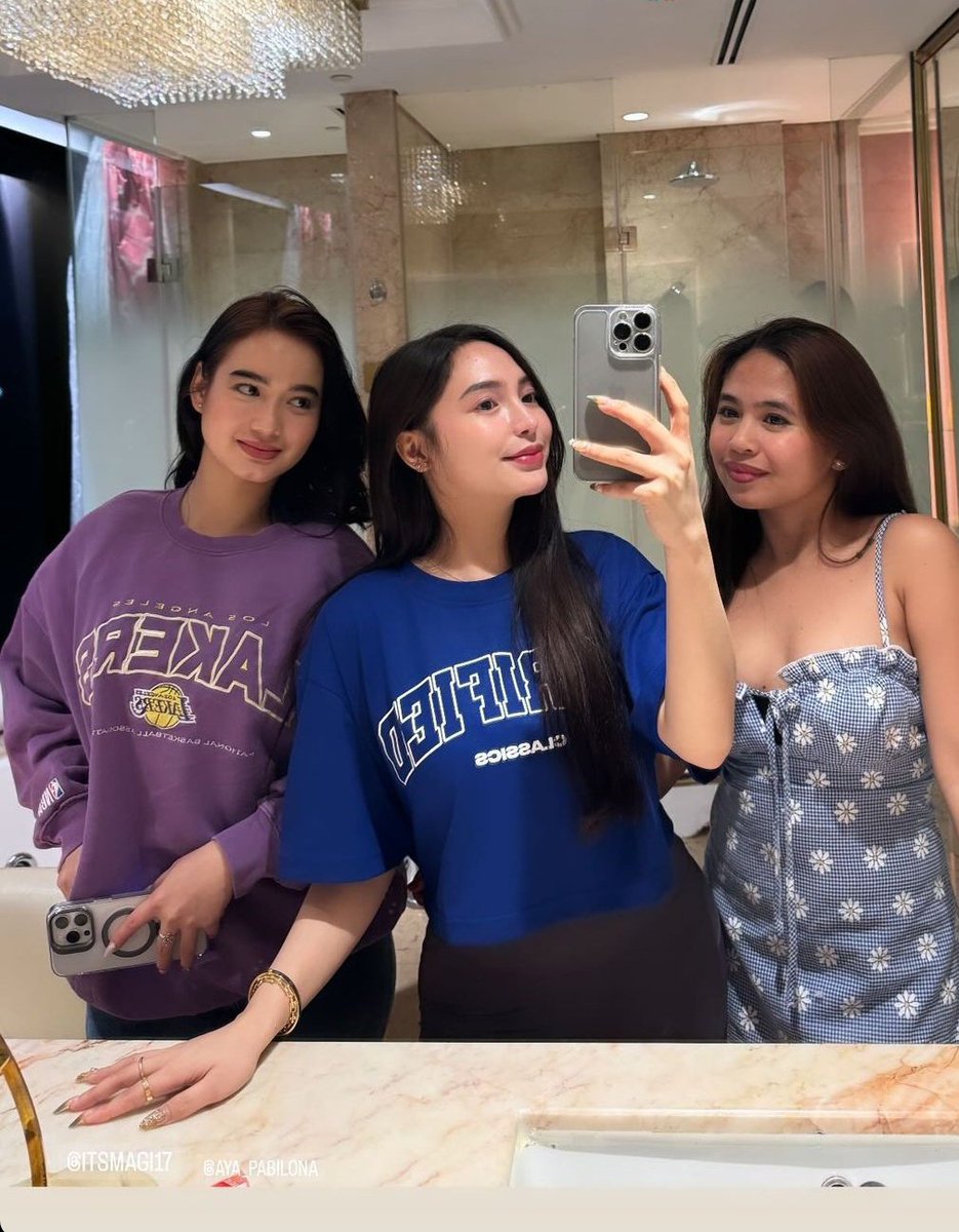 CaitPauya's tweet photo. foursome or nah? 🤪 https://t.co/4p0Kax86Gw https://t.co/lOMLmBUGEJ