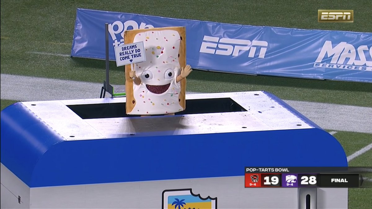 nocontextcfb's tweet photo. insane sport https://t.co/OjwRMjFoZp
