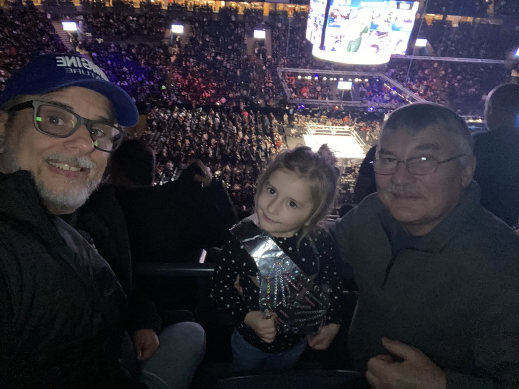 ethierjeff's tweet photo. #wwemontreal https://t.co/UazXXQu7H3